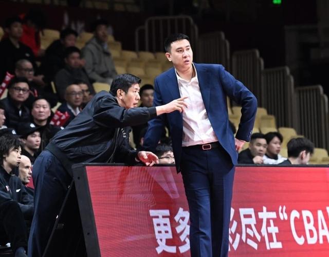亚眠后防全员健康，为战胜对手做好准备的简单介绍
